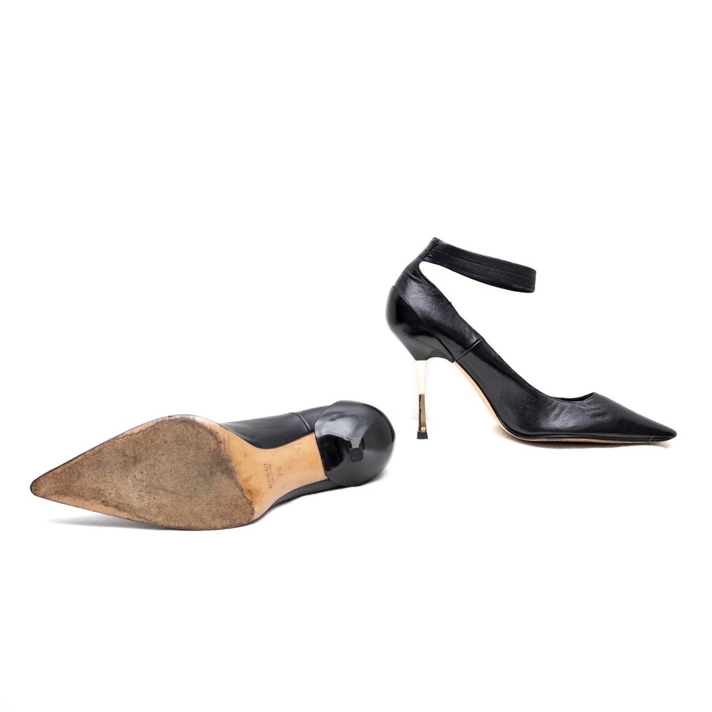 F/W 1997 Tom Ford for Gucci Black Leather Ankle-Strap Stiletto Shoes US: 7 B - Picture 5 of 12